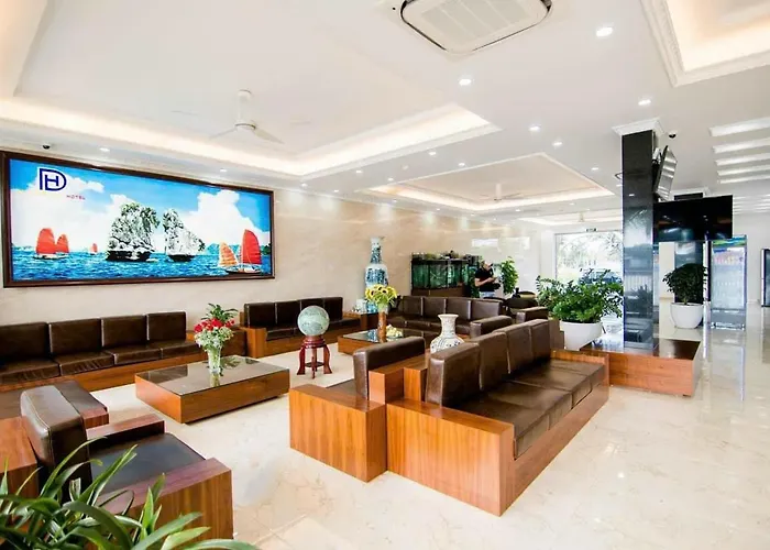Land Khách sạn