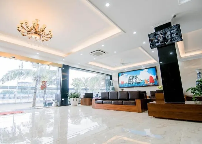 Land Khách sạn