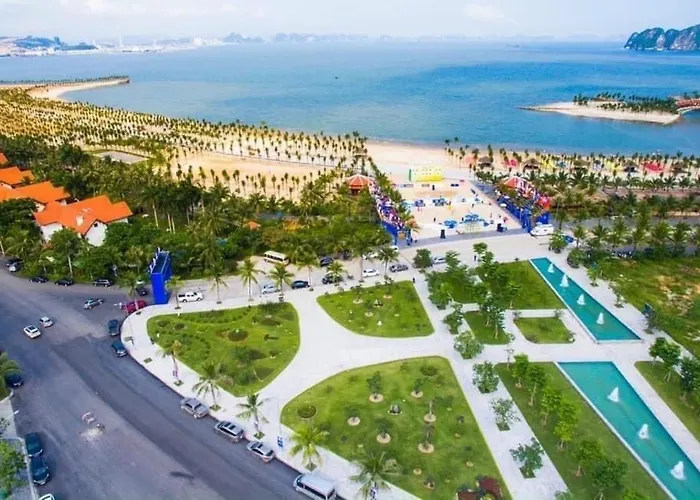 Land 3* Hạ Long