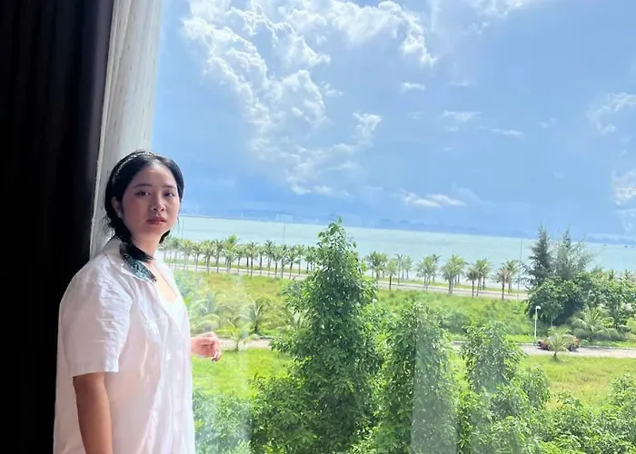 Land Khách sạn 3*