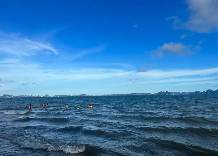 Land Khách sạn