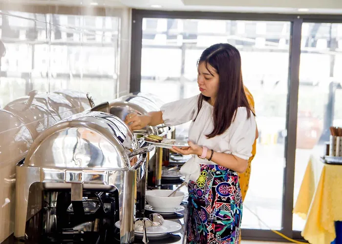Land Khách sạn 3*