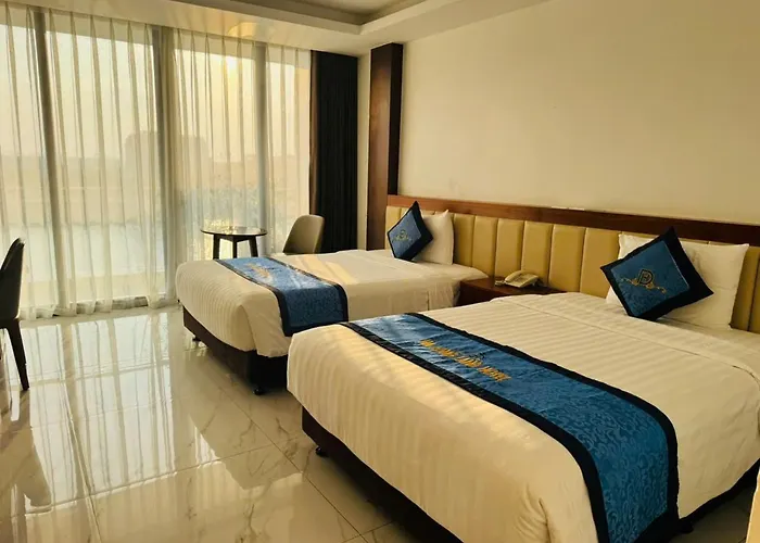 Khách sạn Land 3*
